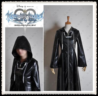 taobao agent Phypical shooting Kingdom Heart 2 Thirteen Thirteen Chain Leather Jacket Custom COSPLAY clothing customization