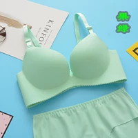 Liền mạch một mảnh sexy sâu V ngực nhỏ dày áo ngực mỏng thu thập với vòng thép đồ lót vô hình cô gái thoáng khí thương hiệu đồ lót cao cấp