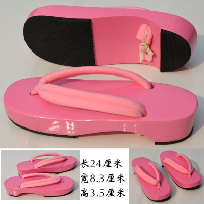 taobao agent Color cute female kimono pink lacquer powder belt full powder clogs dance clogs slippers Nicole cosplay