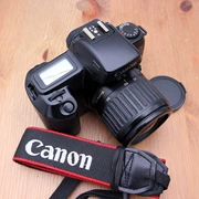 529B Canon EOS 1000S phim máy phim máy ảnh SLR camera 35-80 ống kính đạo cụ hiển thị