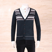 Romeo nam thời trang mùa xuân V-Cổ tinh tế retro jacquard nam đan áo len Z3D321