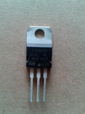 美的电磁炉配件 原厂售后申请配件 L7805CV 三