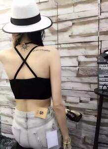 Dày ngực pad bọc ngực ống hàng đầu nữ trở lại rỗng chéo áo ngực ngắn dây đeo ngắn vest mà không có vòng thép với pad ngực