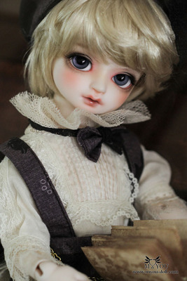 taobao agent {Glass -eye+free shipping} Myou Doll Zhuo Zhuo BJD6 points