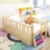 Đơn giản trẻ em hiện đại giường cậu bé giường loại giường với hộ lan tôn sóng dân cư đồ nội thất trẻ em giường tấm gỗ rắn Giường