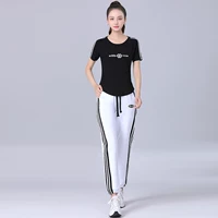 Черные белые штаны, короткий рукав