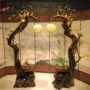 Hình dạng tự nhiên gốc khắc gỗ khắc gốc cây Ziwei gỗ chiếu sáng khung hoa trang trí nhà thủ công cửa hàng đồ trang trí - Các món ăn khao khát gốc 	bàn ghế gốc cây phòng khách	