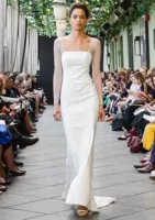 Мода, простая марла -невеста Slim Fishtail Long -sleaved мягкий атласный элегантный и элегантный туристический фотография Свадебное шоу