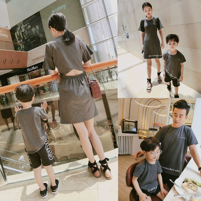Tide Mom Feifei Boy Letter T-shirt Family Three Parent Outfit 2019 Summer New Mother and Child Dress Tide - Trang phục dành cho cha mẹ và con