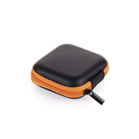 С молнией, маленький, оранжевый