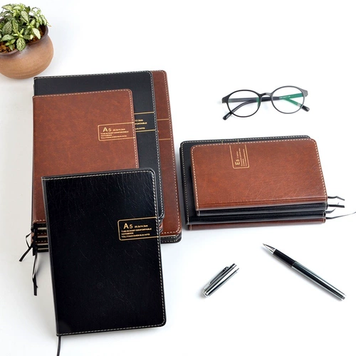 Блог 5202 Business Notebbook A5 Офисные канцелярские товары 25K Кожаная ноутбук 120 70G Rice Pins Лесная бумага