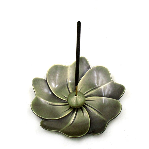 Сакура ароматическая тарелка имитация сплава сплавная печь ароматная ароматная ароматная ароматная ароматная ароматная ароматная ароматная чайная церемония