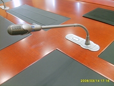 Цифровое IP АТС 嵌入式会议话筒一套