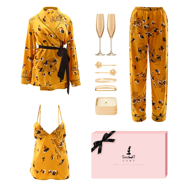 Imported pajamas homeware six rabbits three pieces