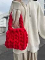 Красный плетеный набор материалов
