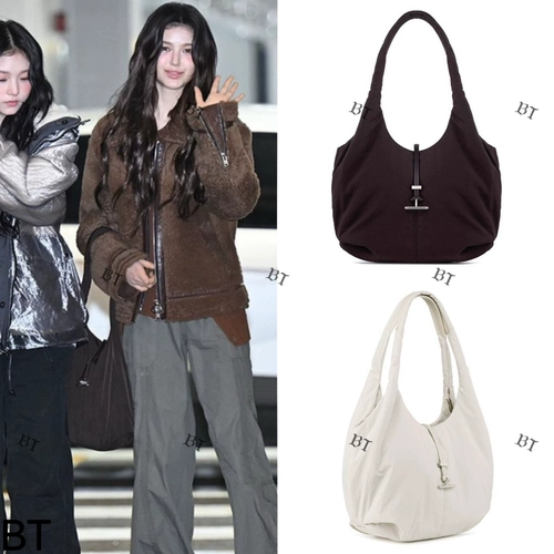 Даниэль та же радость, Гризосон Корея, покупая подлинные сумочки с подлинными почтовыми грунтами.