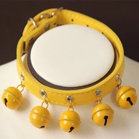 Ярко-желтый