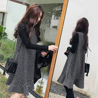 Bà bầu mùa thu hai mảnh chạm đáy váy thun dệt kim len lỏng houndstooth một từ mùa thu và mùa đông thai sản - Áo thai sản váy bầu công sở