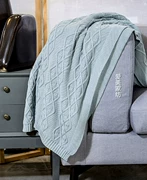 Nordic văn màu xanh nhạt dệt len ​​thảm sofa đệm xốp thường đi xe mô hình độc quyền khăn phòng - Ném / Chăn
