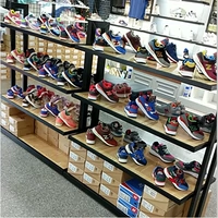 Обувь для обувных кронштейнов девять -лежащие магазин более 20 цветных магазинов обуви