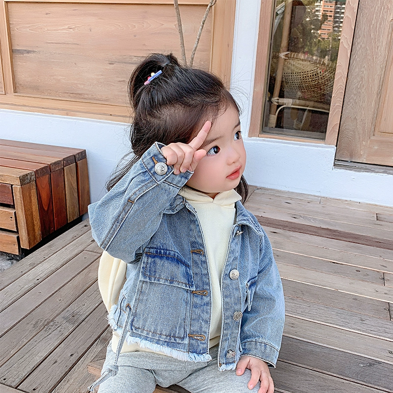 Quần áo trẻ em gia đình Yangmei 2020 mùa xuân cô gái mới denim áo khoác trẻ em vừa và nhỏ áo khoác ngoài lỏng lẻo - Áo khoác