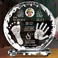 Следы за хрустальными скульпторами яркой жизни