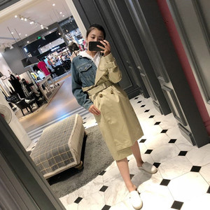 GHF MOCO 2018 mùa thu mới denim ve áo vành đai vành đai khâu áo gió phần dài dài tay áo nữ 109