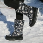 Giày tuyết mùa đông ấm áp cho nam cộng với nhung dày ống bông chống tuyết ủng nam và nữ giầy lv
