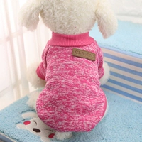 Красный флисовый свитер, со снежинками