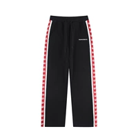 Черные штаны