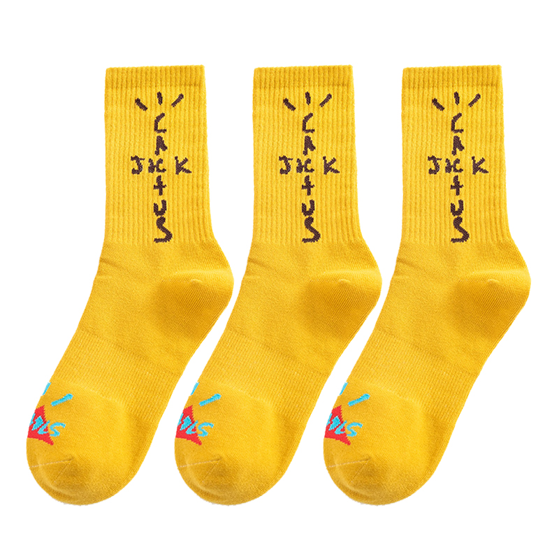 Yellow 3 Pairstravisscottts Socks male Chaopai With letters female Middle cylinder Europe and America af1 video game collocation dunksb