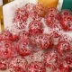 20 красных блесток