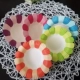 5 подносов с смешанной цветной бумагой (1 цвет каждый цвет)