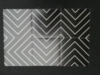 Геометрический лабиринт черный