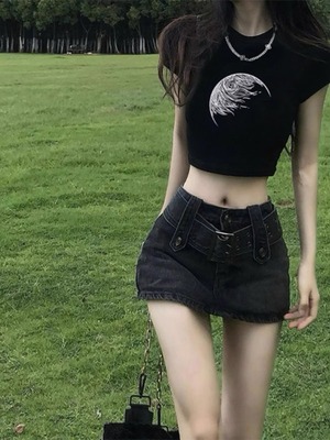 taobao agent Black mini-skirt, jacket, bra top, sexy short sleeve T-shirt, tight
