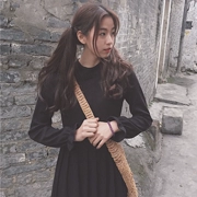 Váy nữ 2018 phiên bản Hàn Quốc khí chất eo cao hoa sen hoang dã đèn lồng dài tay mùa thu sinh viên đan