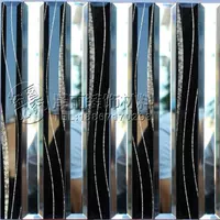 30*300 белых+черно -белые линии