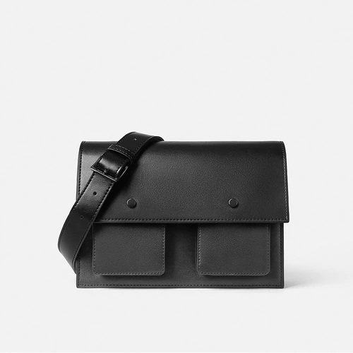 Кожаная сумка на одно плечо