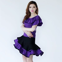 Сиреневая черная футболка, юбка, короткий рукав