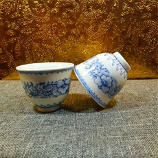 Чайная чашка 景德镇文革厂货瓷器 青花手绘佛莲花 缠枝莲花生杯 普洱茶杯
