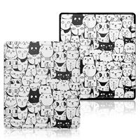 Черно -белый кот