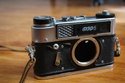 Máy ảnh rangefinder cũ của Liên Xô cũ của Liên bang Nga
