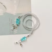 10. Прозрачные медведи из бисера