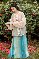 Озеро Зеленое и зеленый градиентный юбка лошадиных сил (пятно)