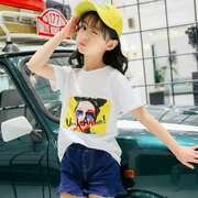 Cô gái mùa hè ngắn tay in bông t- shirt trong cậu bé lớn 2018 Hàn Quốc phiên bản mới của thủy triều mùa hè ăn mặc hoang dã 6-7-9 tuổi