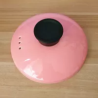 Розовый