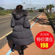 Chống mùa giải phóng mặt bằng Hàn Quốc bắp cải giá xuống áo khoác nữ phần dài dày lên trên đầu gối đặc biệt cung cấp lớn cổ áo lông lỏng phá vỡ mã triều