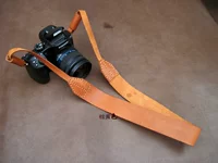 miễn phí vận chuyển  tay  da bò camera retro SLR với dây đeo máy ảnh  da  bộ LOGO nâu - Phụ kiện máy ảnh DSLR / đơn giá đỡ máy ảnh