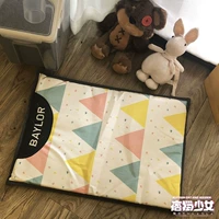 Темно-зеленый