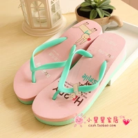 Мультяшные розовые сланцы